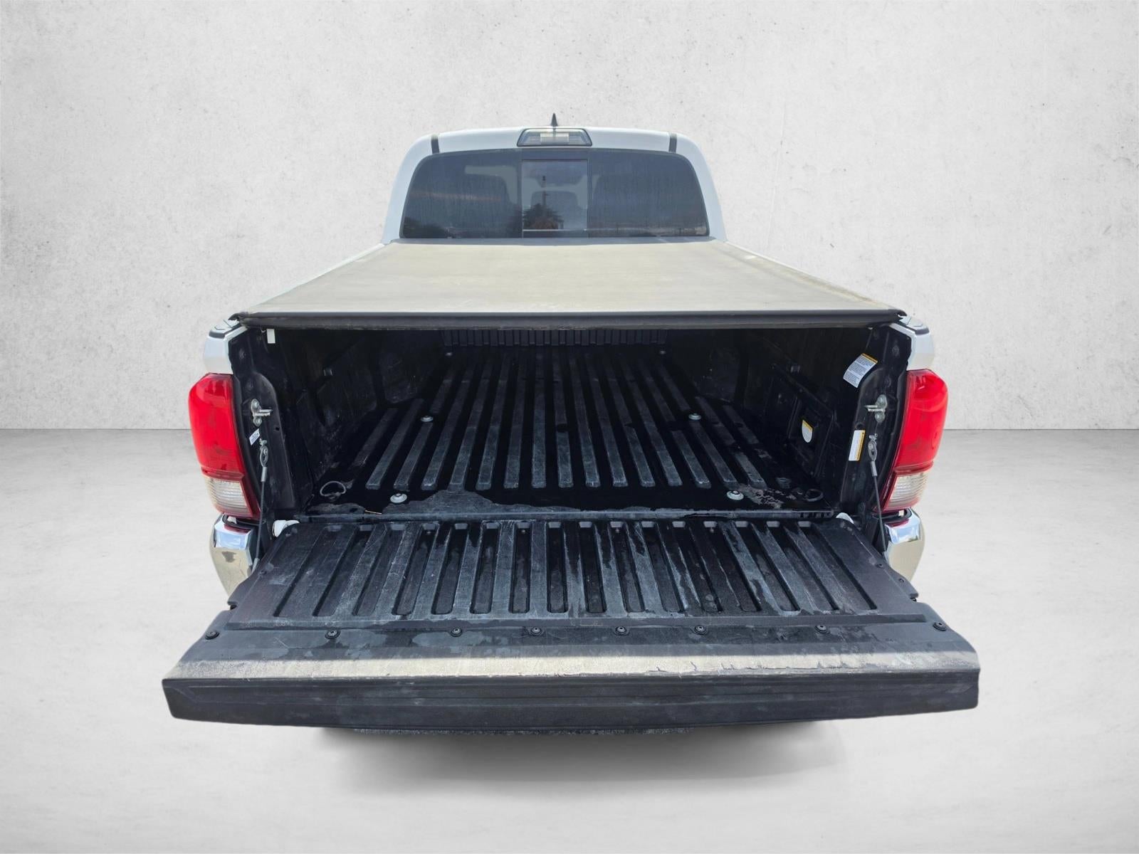 2019 Toyota Tacoma 4WD 4WD TRD Off Road Double Cab 5' Bed V6 AT (Natl)