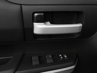 2017 Toyota Tundra 4WD 4WD SR5 CrewMax 5.5' Bed 5.7L (Natl)