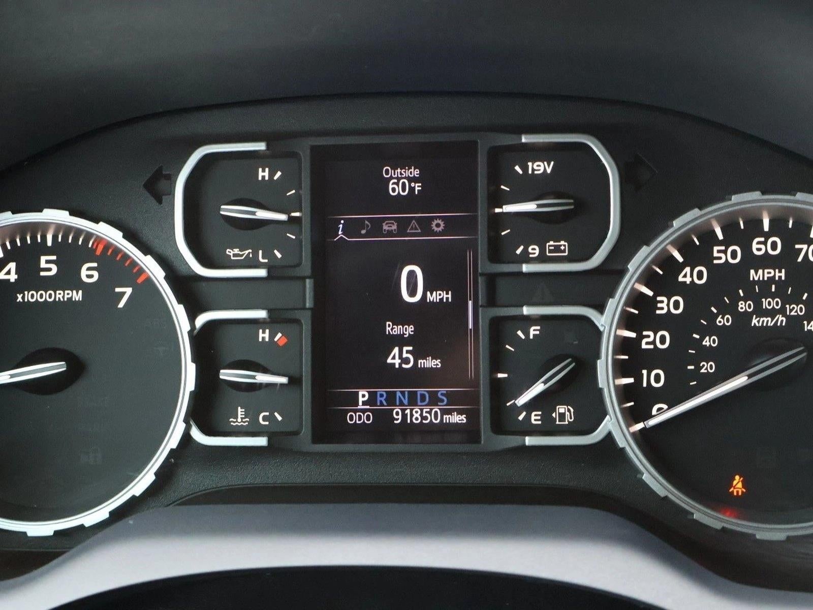 2021 Toyota Tundra 4WD 4WD SR5 CrewMax 5.5' Bed 5.7L (SE)