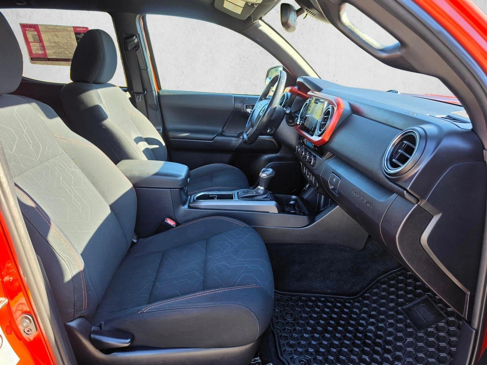 2018 Toyota Tacoma SR5 Double Cab 6' Bed V6 4x4 AT (Natl)