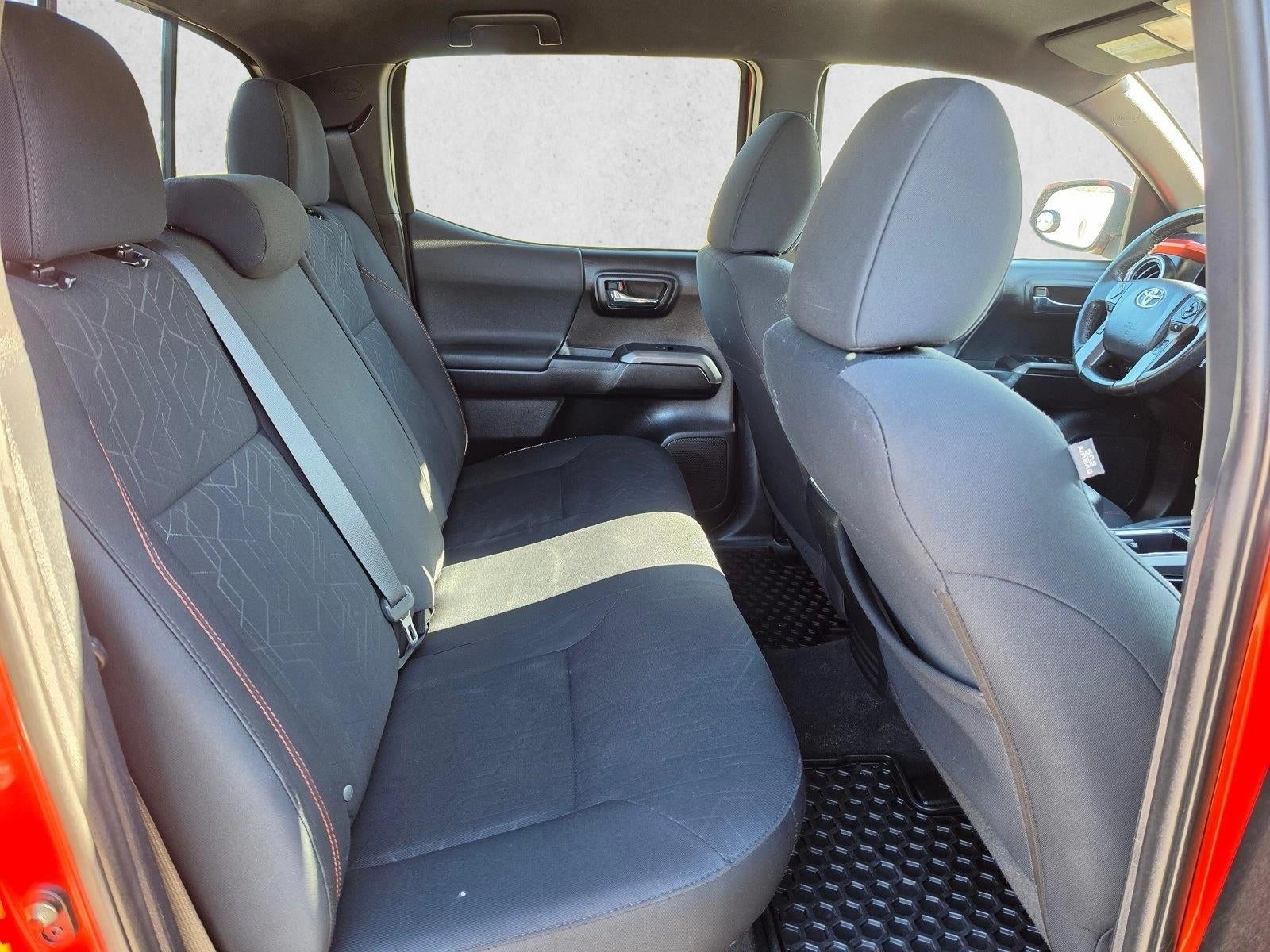 2018 Toyota Tacoma SR5 Double Cab 6' Bed V6 4x4 AT (Natl)