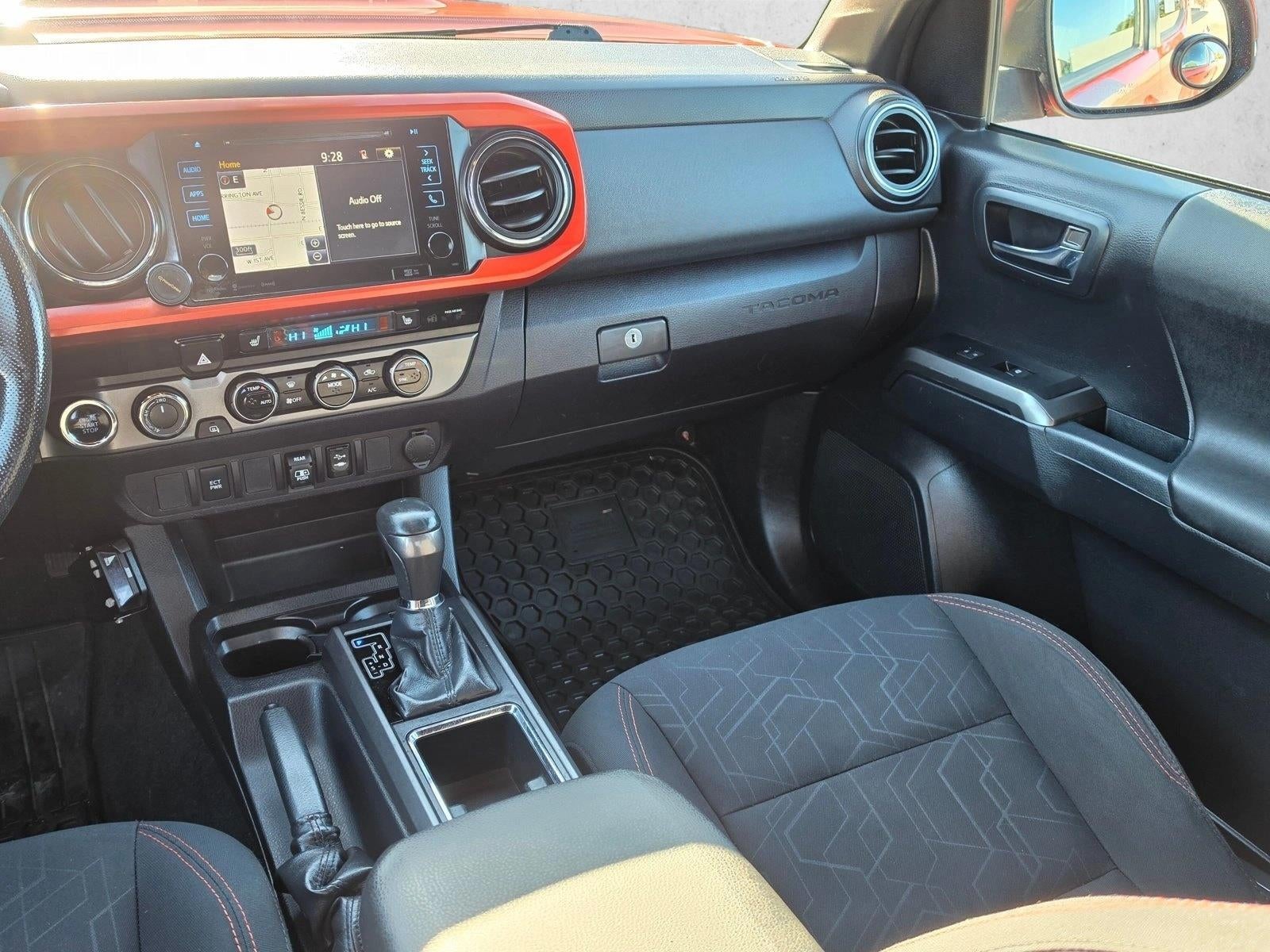 2018 Toyota Tacoma SR5 Double Cab 6' Bed V6 4x4 AT (Natl)