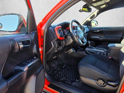 2018 Toyota Tacoma SR5 Double Cab 6' Bed V6 4x4 AT (Natl)
