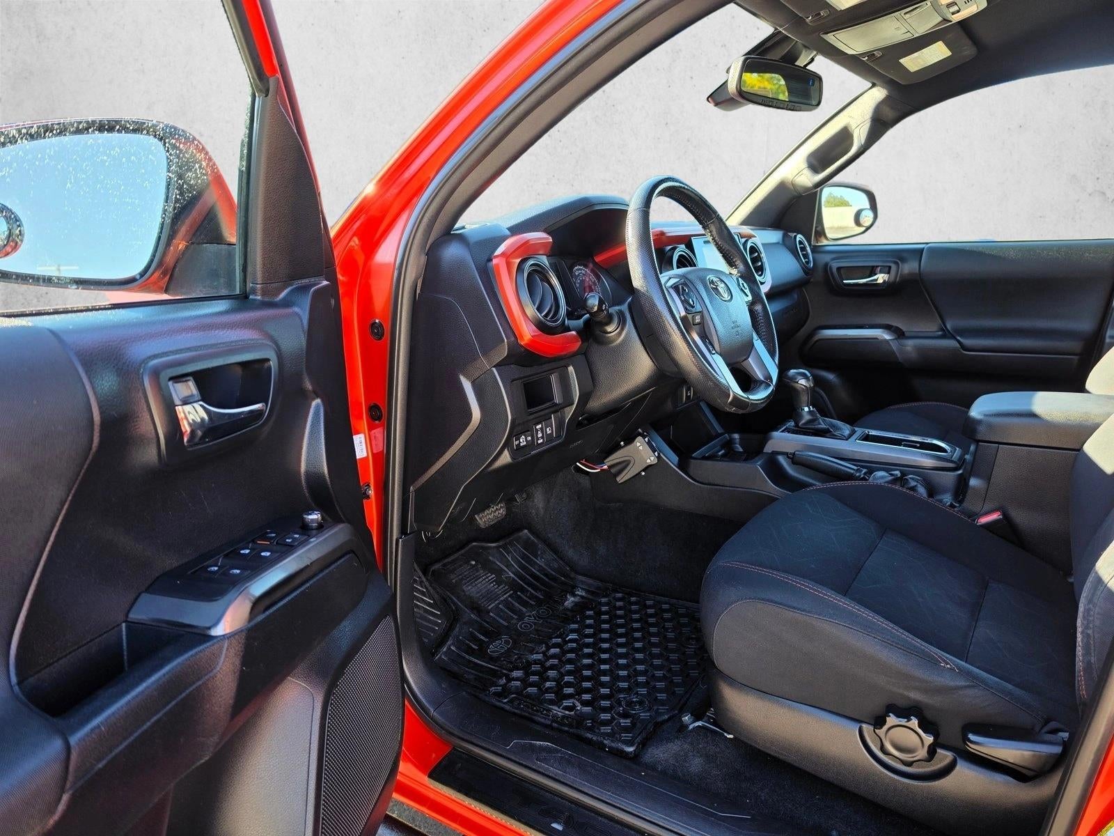2018 Toyota Tacoma SR5 Double Cab 6' Bed V6 4x4 AT (Natl)