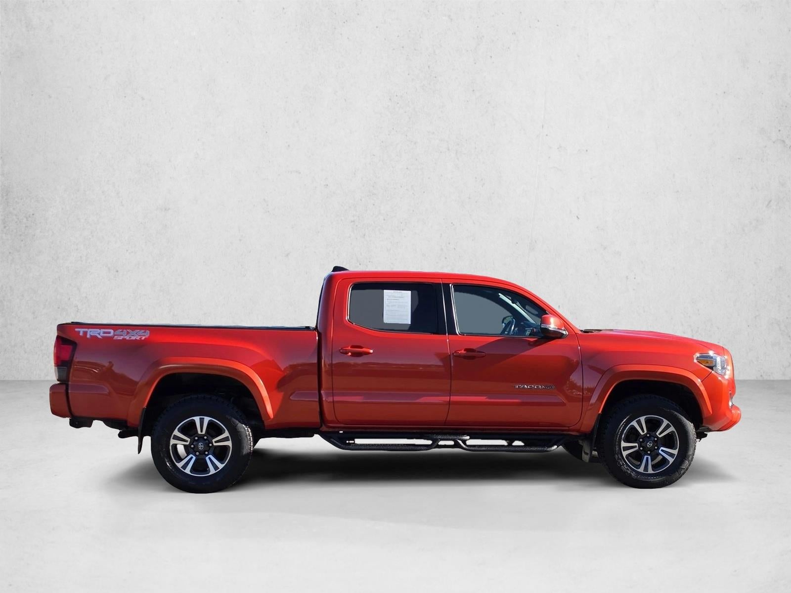 2018 Toyota Tacoma SR5 Double Cab 6' Bed V6 4x4 AT (Natl)