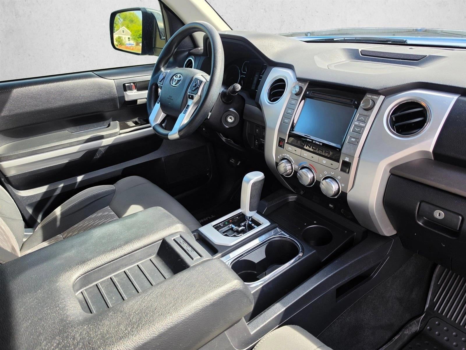 2018 Toyota Tundra 2WD 2WD SR5 CrewMax 5.5' Bed 5.7L (SE)