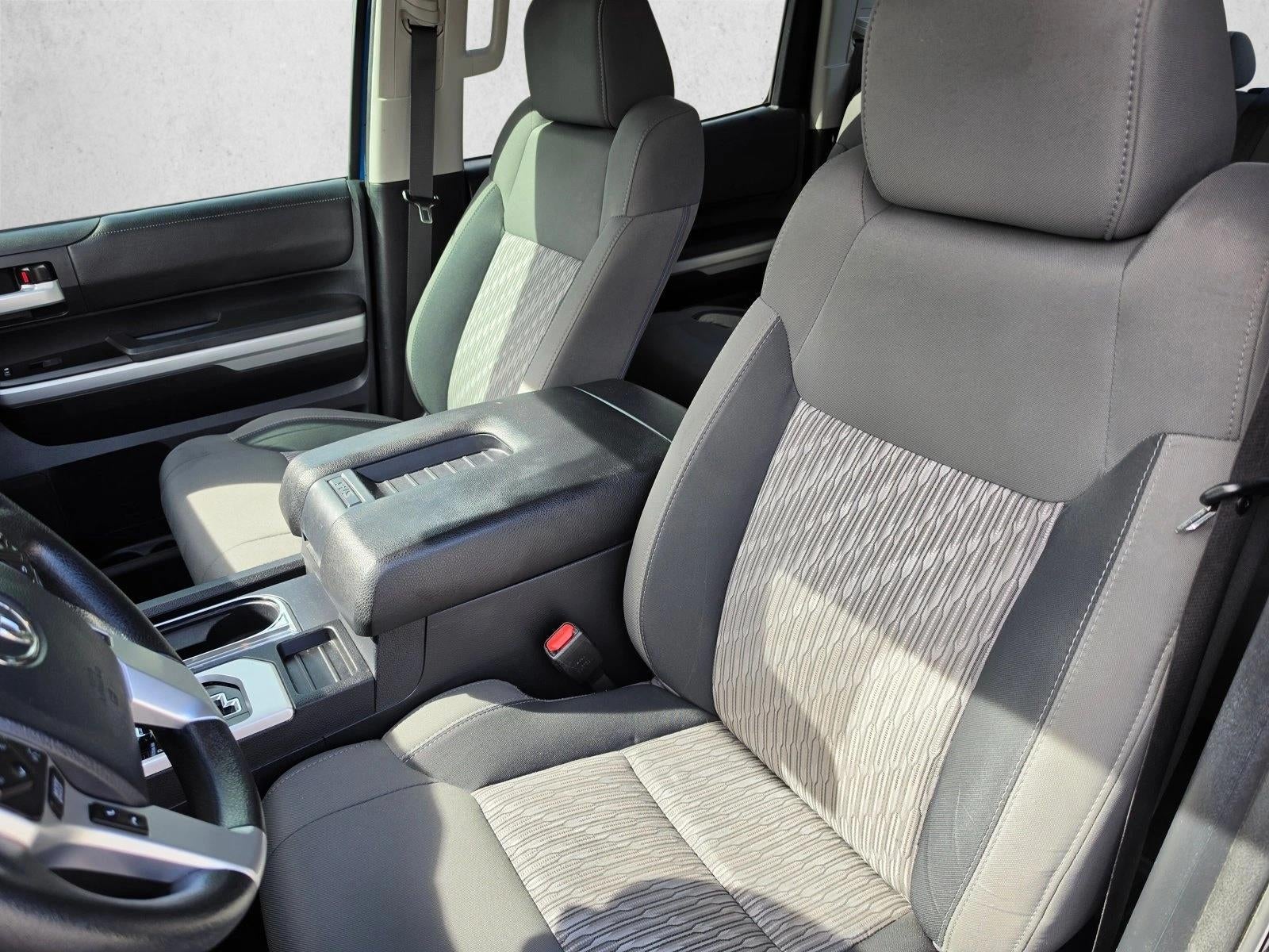 2018 Toyota Tundra 2WD 2WD SR5 CrewMax 5.5' Bed 5.7L (SE)