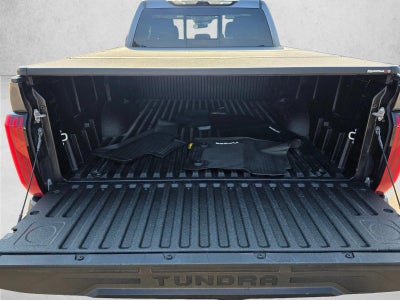 2023 Toyota Tundra 4WD 4WD SR5 Double Cab 6.5' Bed (Natl)