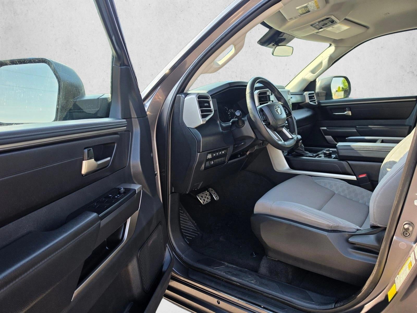 2023 Toyota Tundra 4WD 4WD SR5 Double Cab 6.5' Bed (Natl)