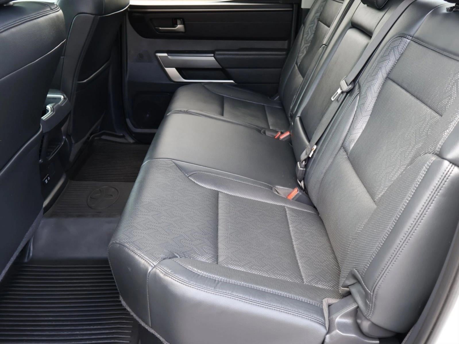 2024 Toyota Tundra 4WD 4WD SR5 CrewMax 5.5' Bed (Natl)