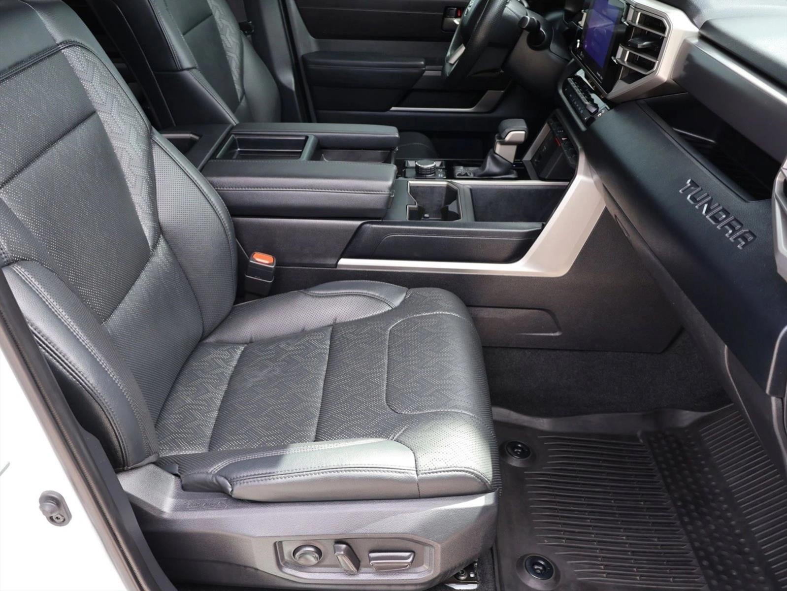 2024 Toyota Tundra 4WD 4WD SR5 CrewMax 5.5' Bed (Natl)