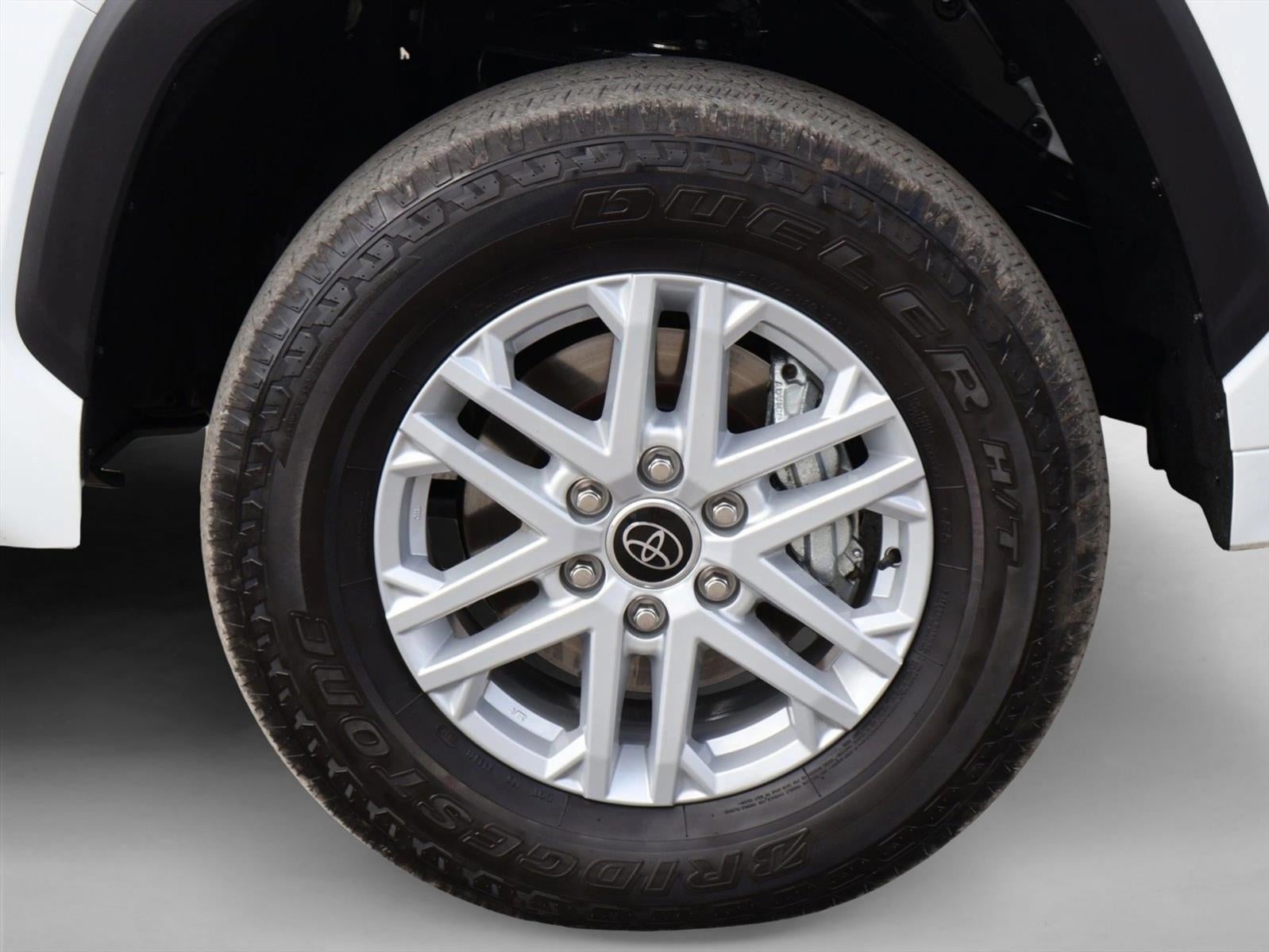 2024 Toyota Tundra 4WD 4WD SR5 CrewMax 5.5' Bed (Natl)
