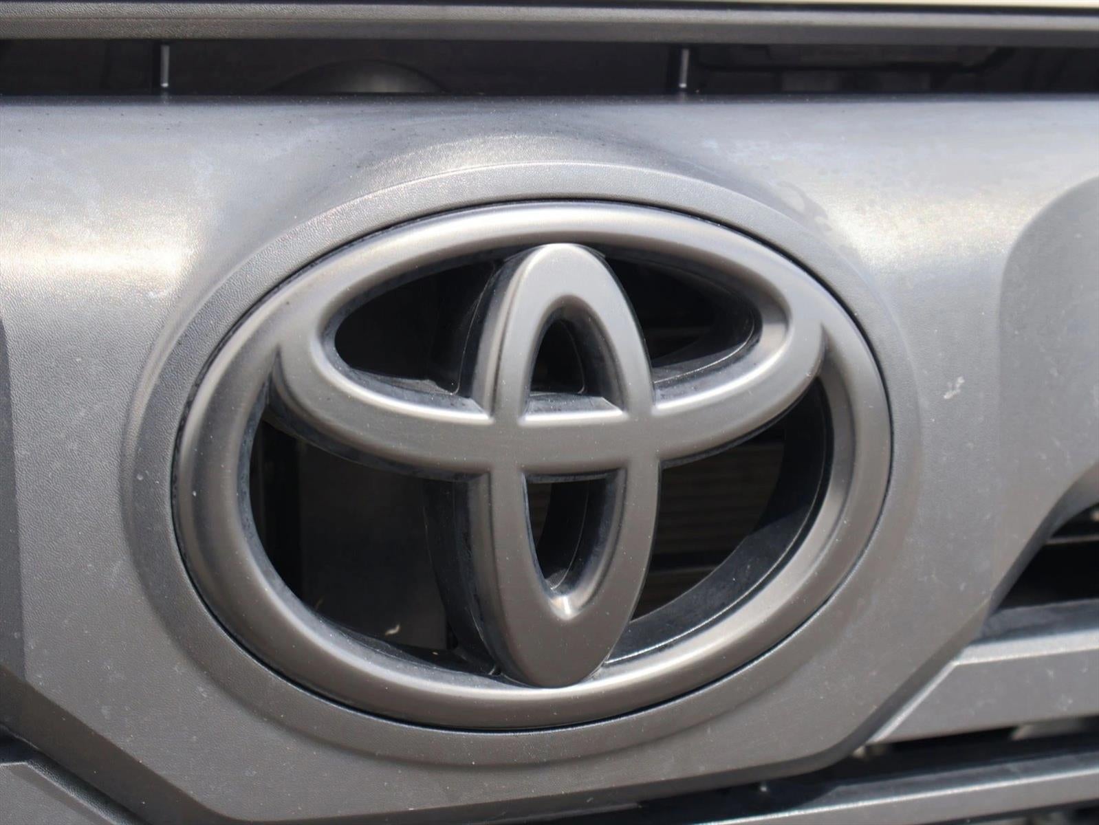 2024 Toyota Tundra 4WD 4WD SR5 CrewMax 5.5' Bed (Natl)