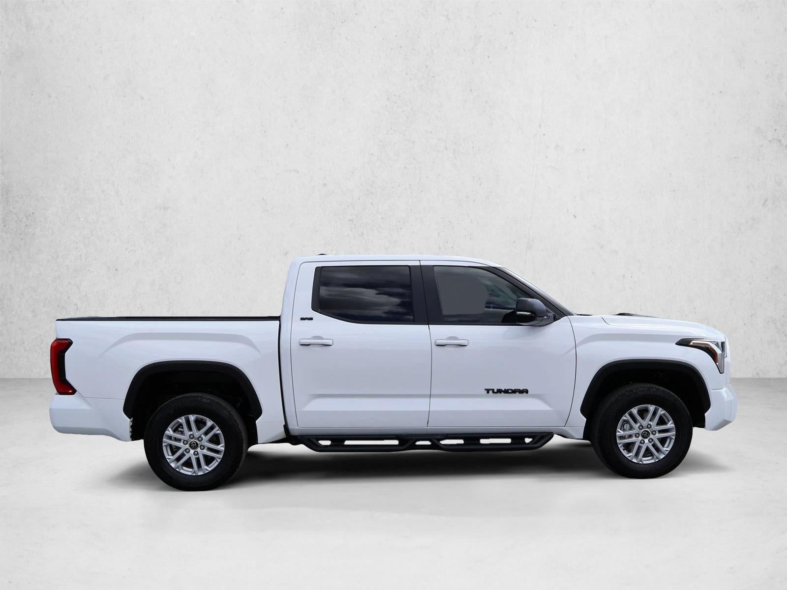 2024 Toyota Tundra 4WD 4WD SR5 CrewMax 5.5' Bed (Natl)