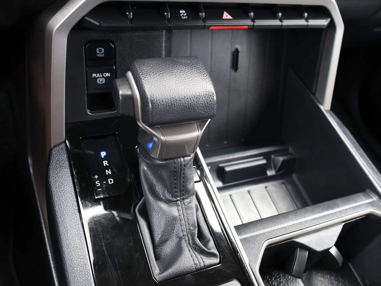 2024 Toyota Tundra 4WD 4WD SR5 CrewMax 5.5' Bed (Natl)