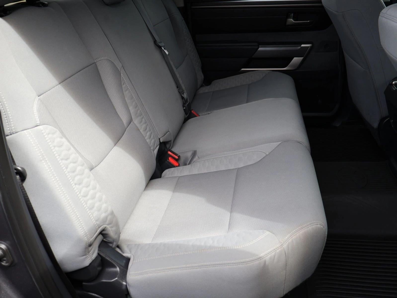2024 Toyota Tundra 4WD 4WD SR5 CrewMax 5.5' Bed (Natl)