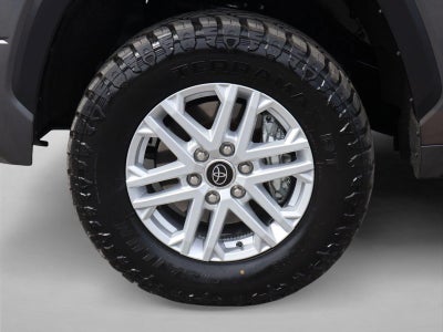 2024 Toyota Tundra 4WD 4WD SR5 CrewMax 5.5' Bed (Natl)