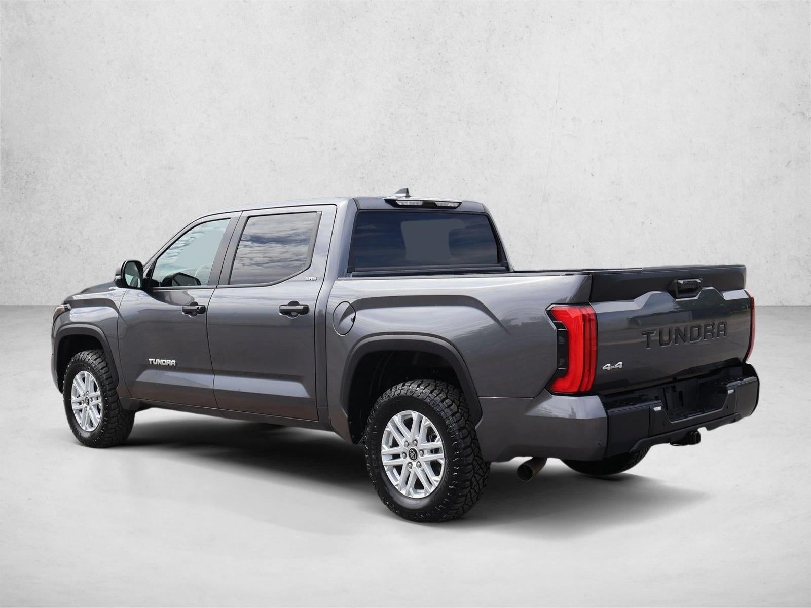 2024 Toyota Tundra 4WD 4WD SR5 CrewMax 5.5' Bed (Natl)