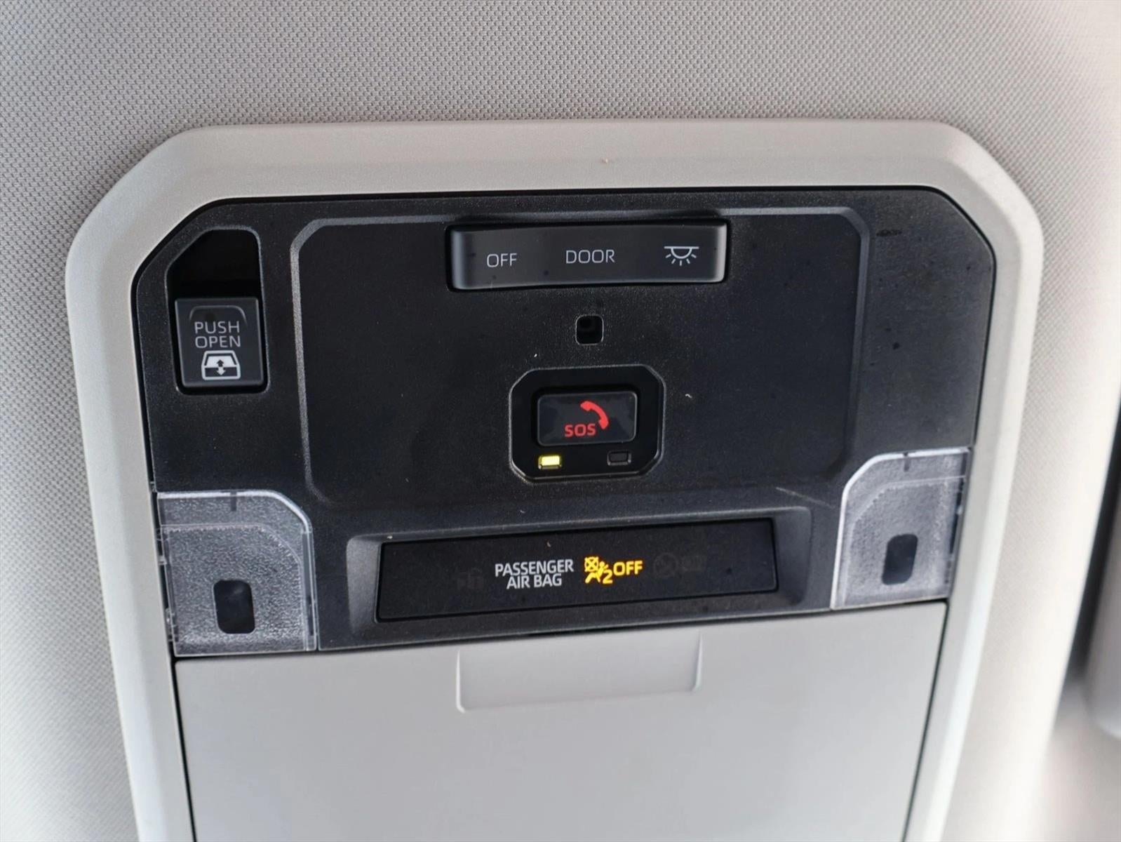 2024 Toyota Tundra 4WD 4WD SR5 CrewMax 5.5' Bed (Natl)