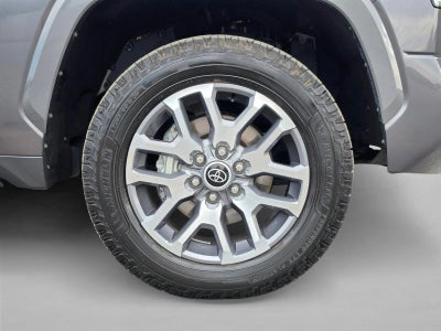 2023 Toyota Tundra 4WD 4WD 1794 Edition CrewMax 5.5' Bed (Natl)