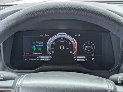 2023 Toyota Tundra 4WD 4WD Platinum CrewMax 6.5' Bed (Natl)