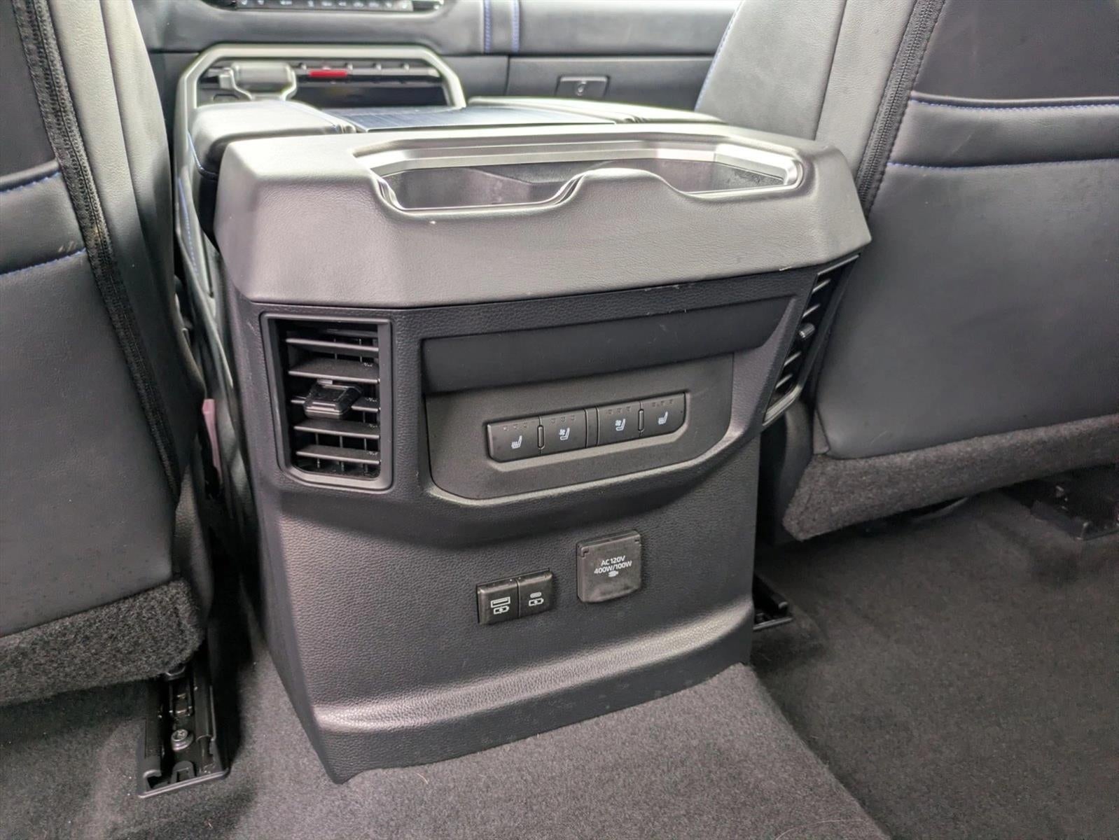 2023 Toyota Tundra 4WD 4WD Platinum CrewMax 6.5' Bed (Natl)