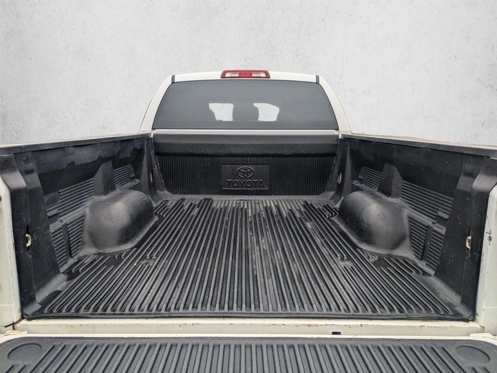 2013 Toyota Tundra 4WD Truck 4WD Double Cab Standard Bed 4.6L V8 (Natl)