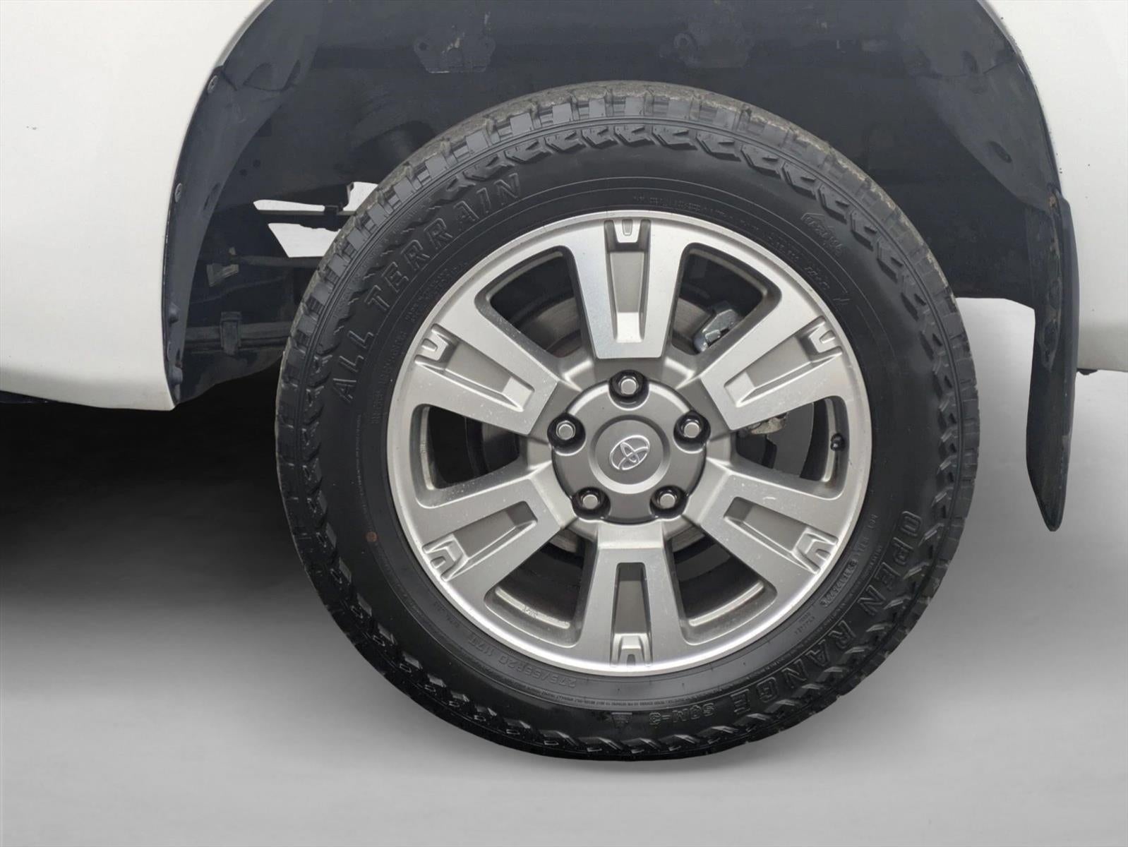 2013 Toyota Tundra 4WD Truck 4WD Double Cab Standard Bed 4.6L V8 (Natl)