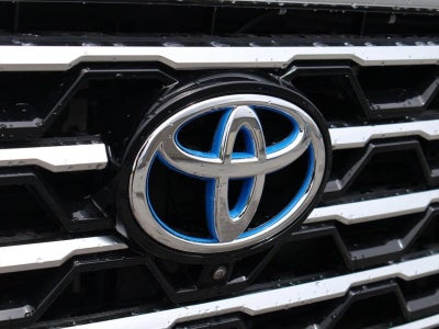 2023 Toyota Tundra 4WD 4WD Capstone Hybrid CrewMax 5.5' Bed (Natl)