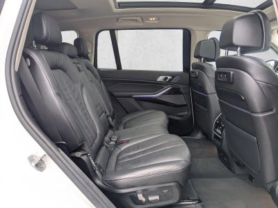 2019 BMW X7 xDrive40i Sports Activity Vehicle