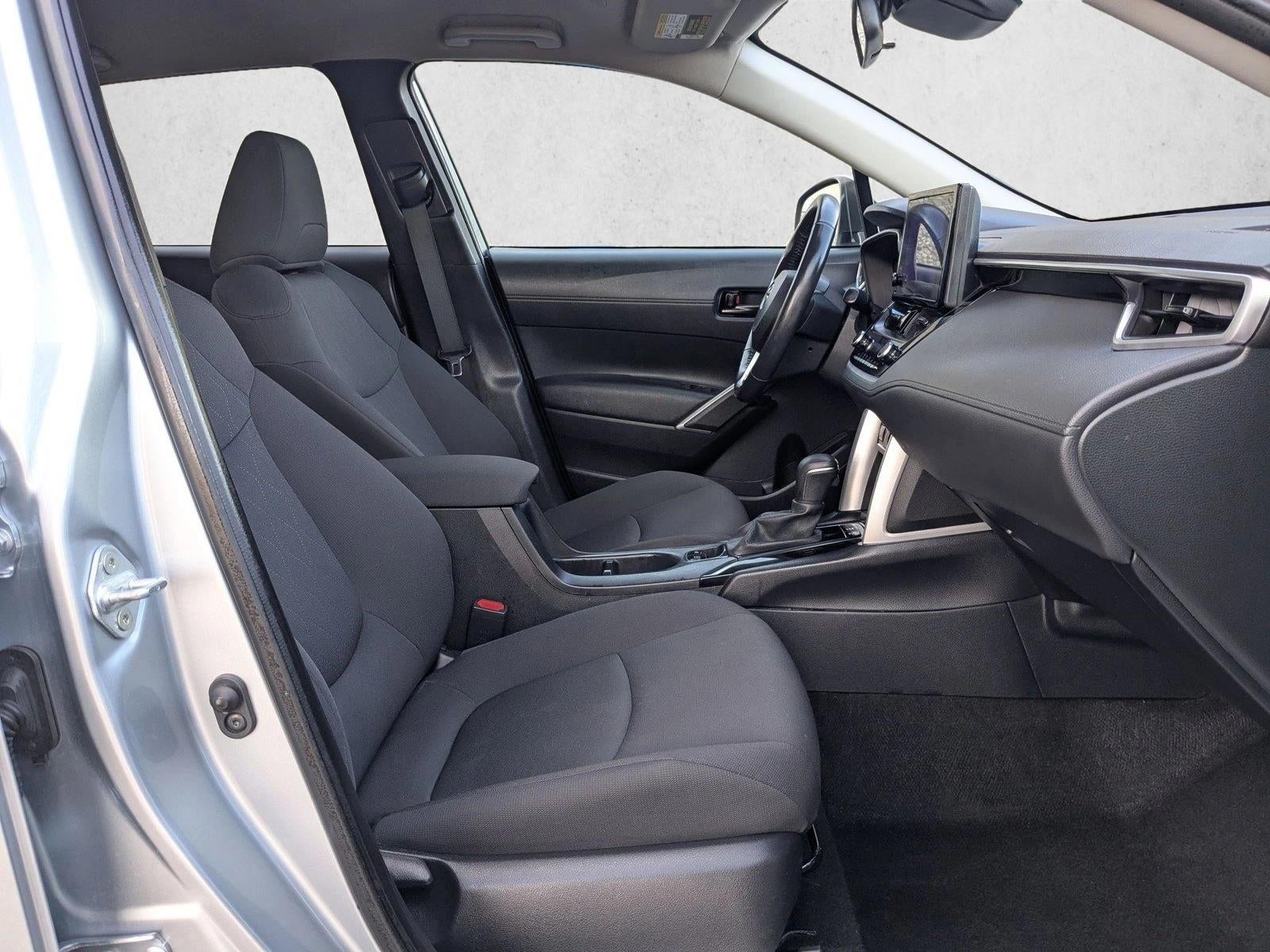 2024 Toyota Corolla Cross LE 4WD (Natl)