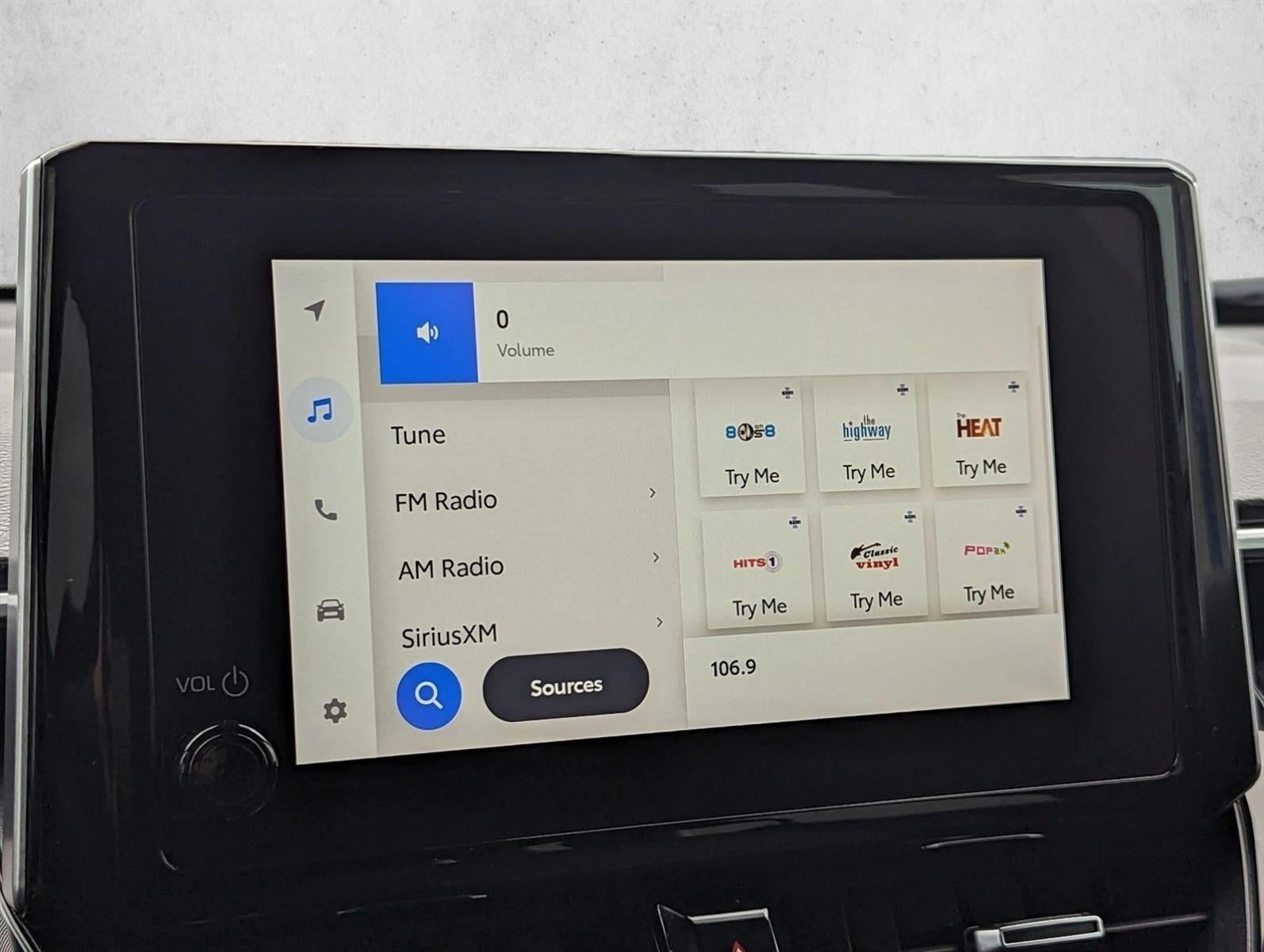 2024 Toyota Corolla Cross XLE 4WD (Natl)