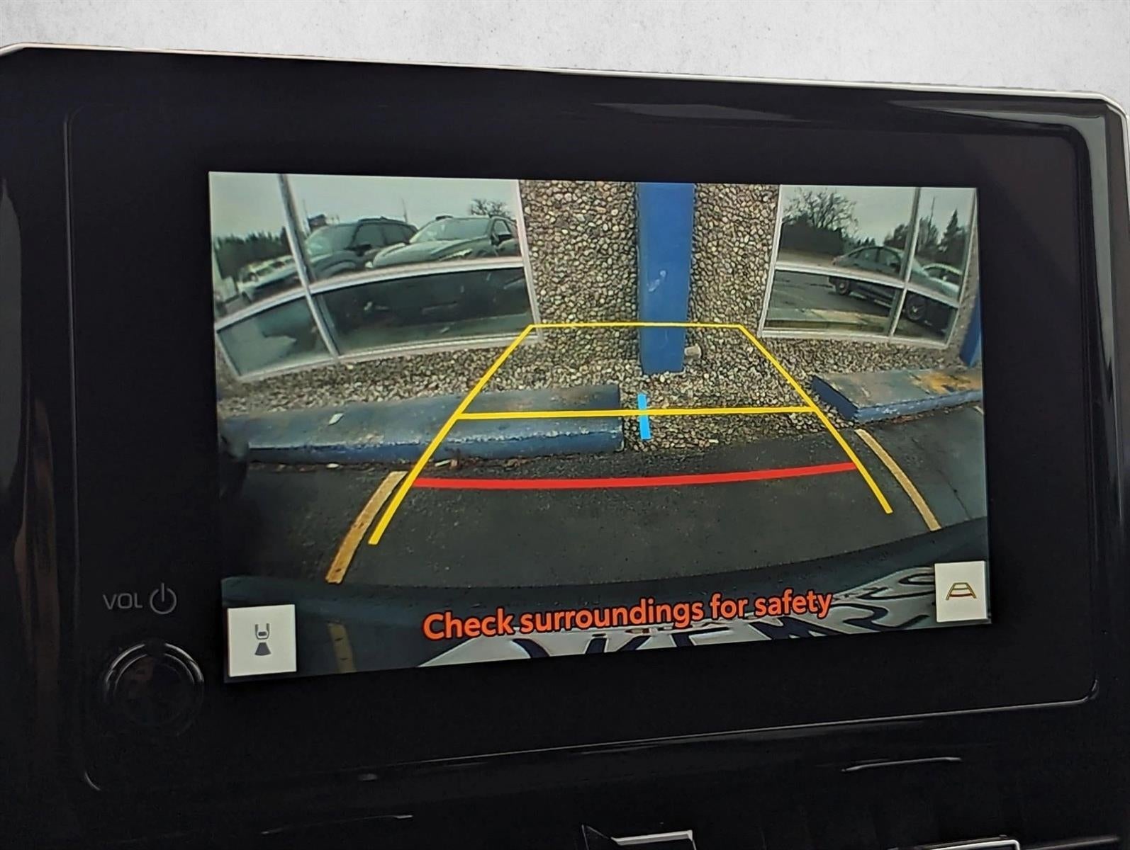 2024 Toyota Corolla Cross XLE 4WD (Natl)