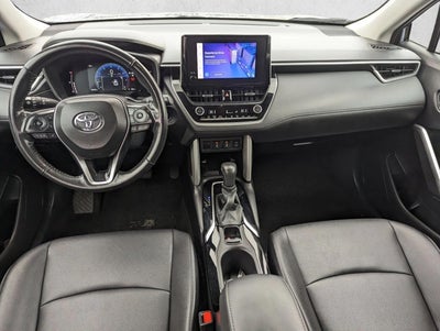 2024 Toyota Corolla Cross XLE 4WD (Natl)