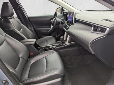 2024 Toyota Corolla Cross XLE 4WD (Natl)