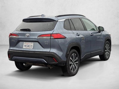 2024 Toyota Corolla Cross XLE 4WD (Natl)