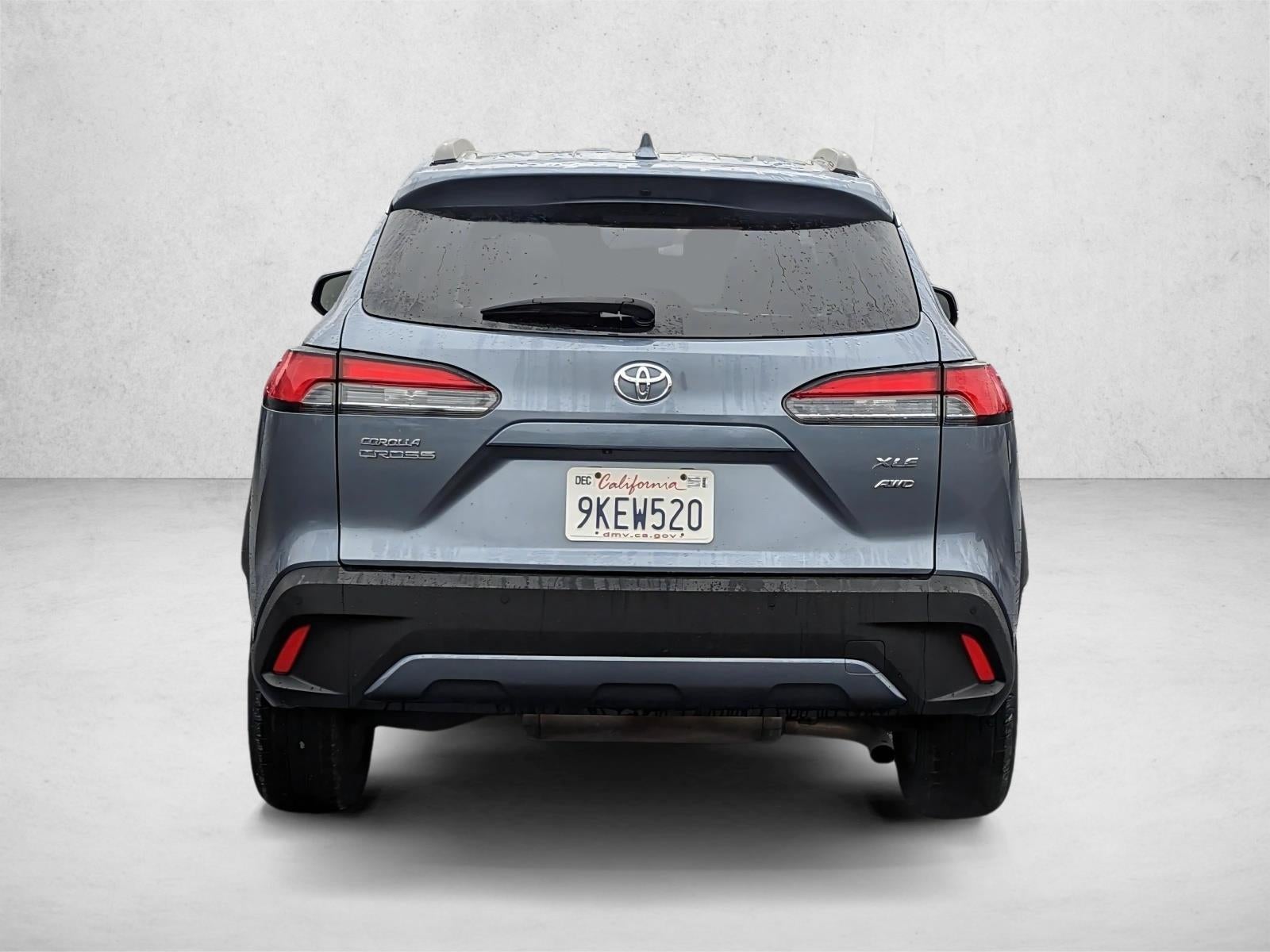 2024 Toyota Corolla Cross XLE 4WD (Natl)