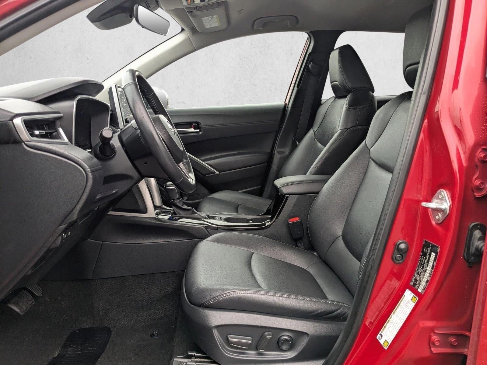 2023 Toyota Corolla Cross XLE 4WD (Natl)