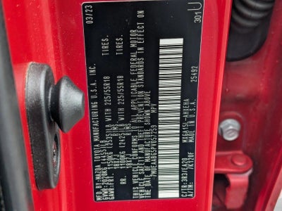 2023 Toyota Corolla Cross XLE 4WD (Natl)