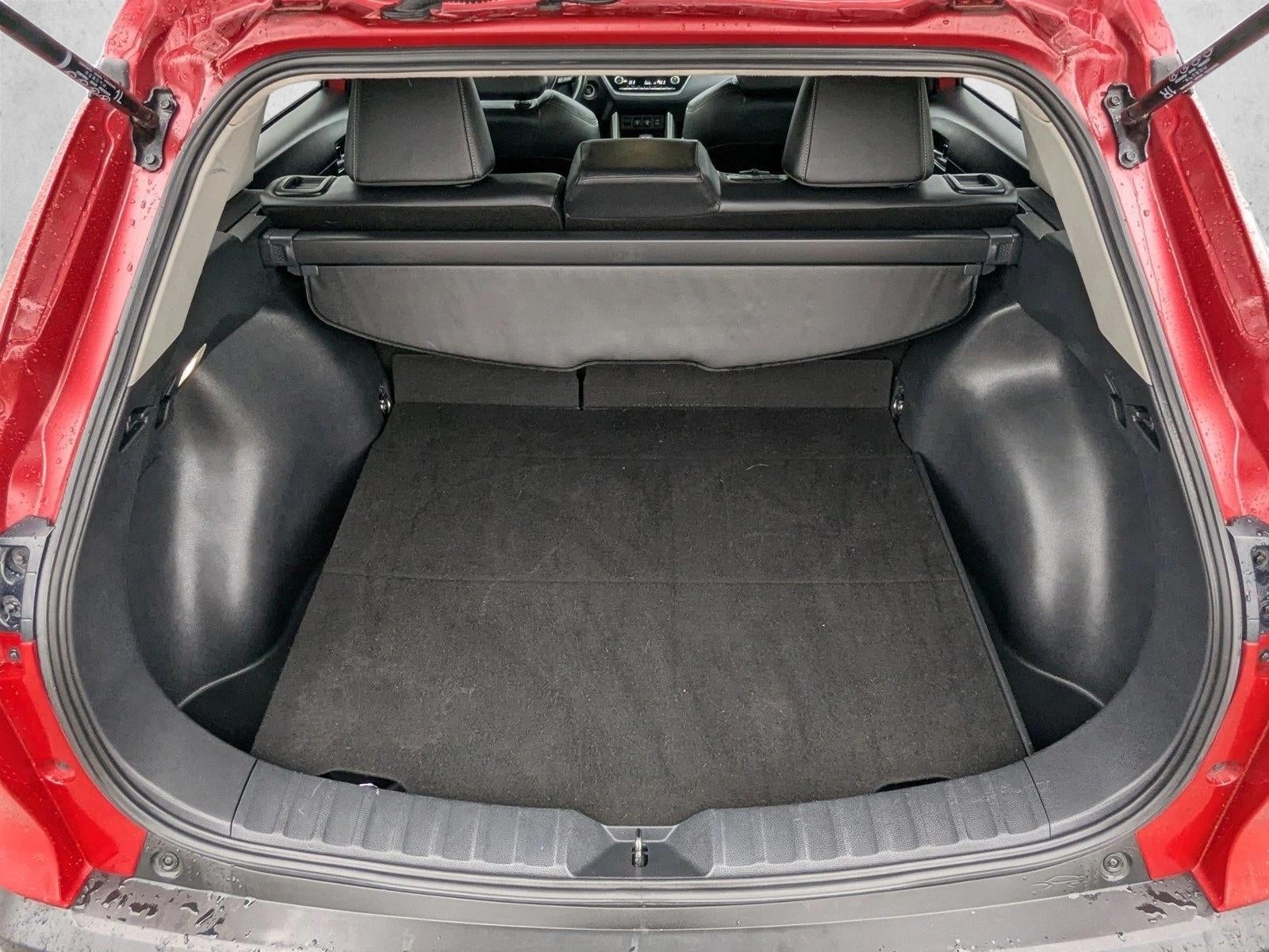 2023 Toyota Corolla Cross XLE 4WD (Natl)