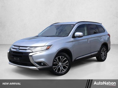 2016 Mitsubishi Outlander AWC 4dr SE