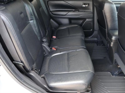 2016 Mitsubishi Outlander AWC 4dr SE