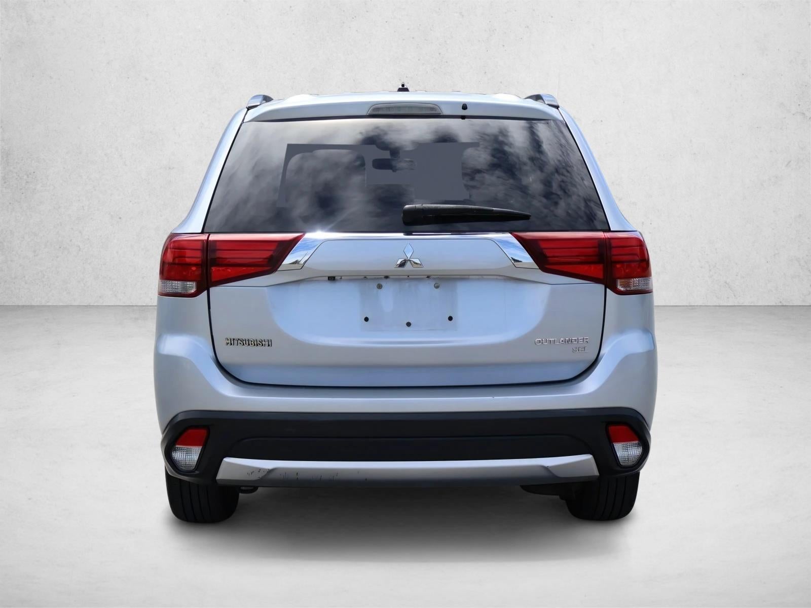 2016 Mitsubishi Outlander AWC 4dr SE
