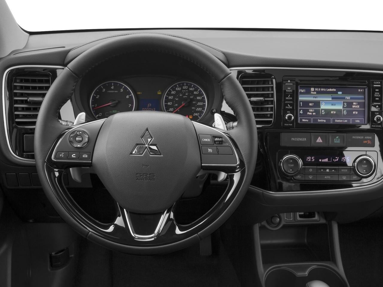 2016 Mitsubishi Outlander AWC 4dr SE