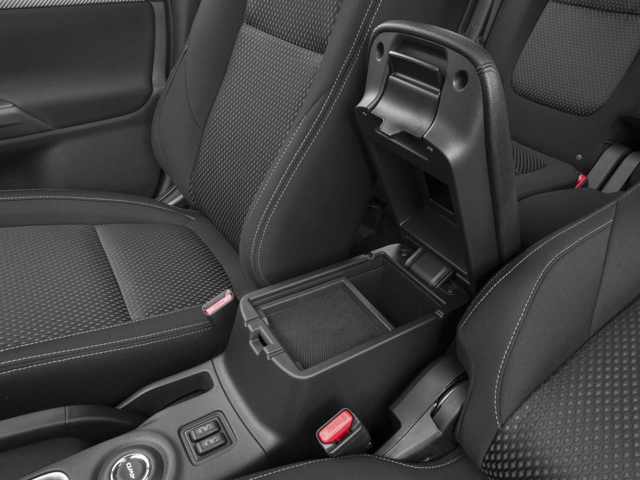 2016 Mitsubishi Outlander AWC 4dr SE