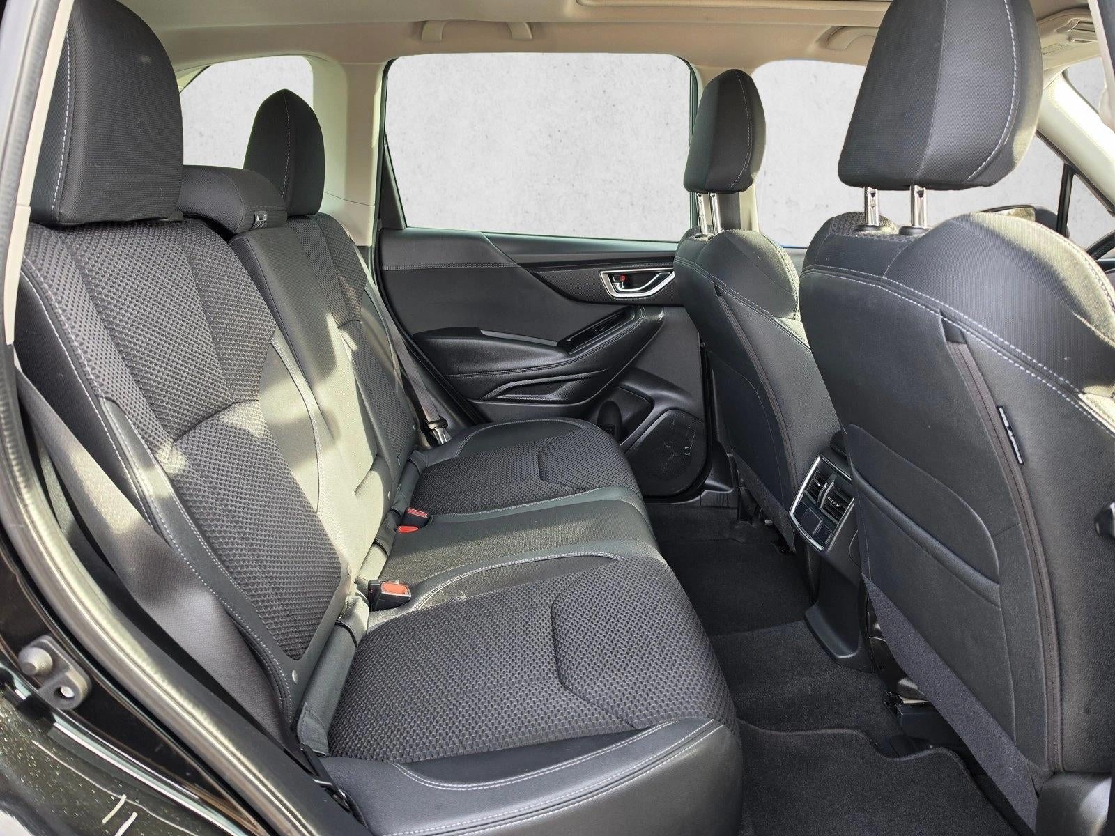 2023 Subaru Forester Premium CVT