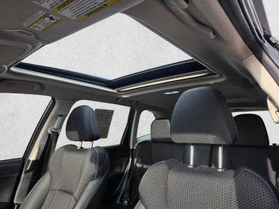 2023 Subaru Forester Premium CVT