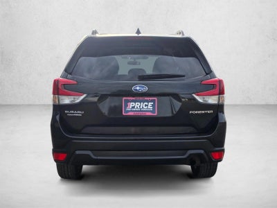 2023 Subaru Forester Premium CVT