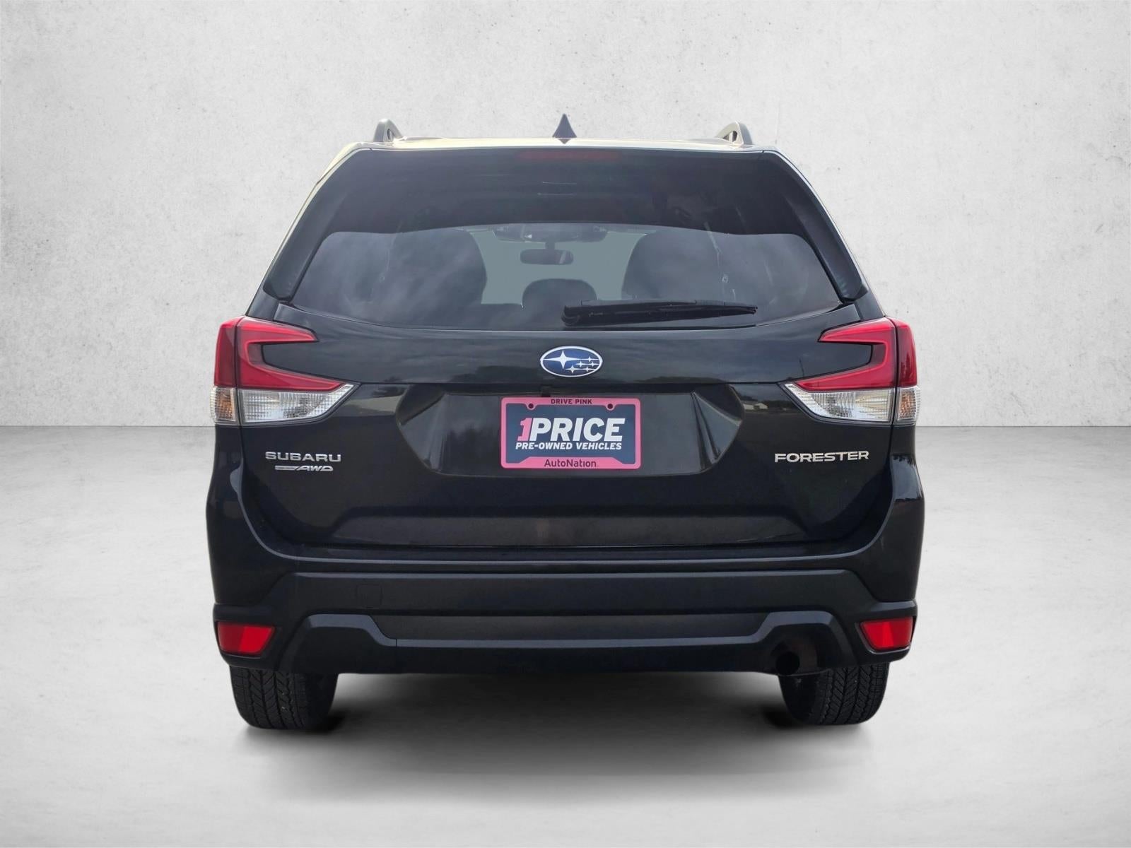 2023 Subaru Forester Premium CVT
