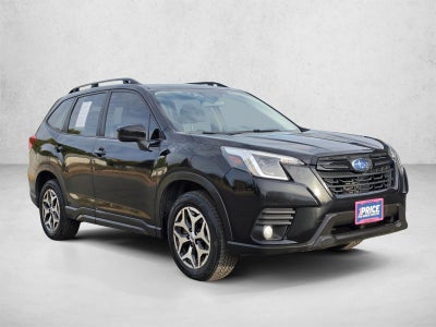 2023 Subaru Forester Premium CVT
